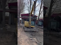 Động cơ khoan Komatsu hạng nặng với áp suất đất 30,7 kPa và trọng lượng hoạt động 5