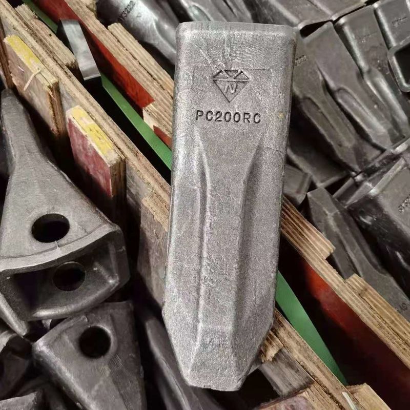 PC200 Máy đào răng đá đúc đúc 205-70-19570 Đối với công trình xây dựng