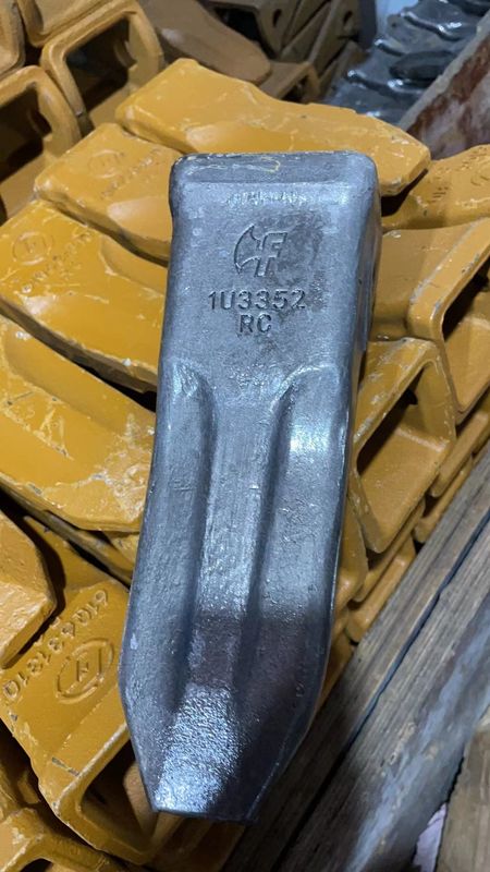 Thép hợp kim Excavator Bucket Teeth Forging Casting IU3352 Rock Teeth For Cat E320