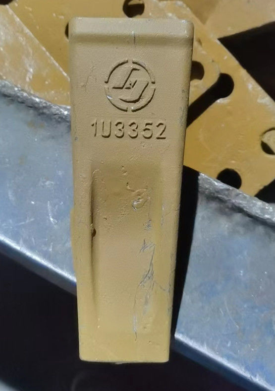 Thép hợp kim Excavator Bucket Teeth Forging Casting IU3352 Rock Teeth For Cat E320