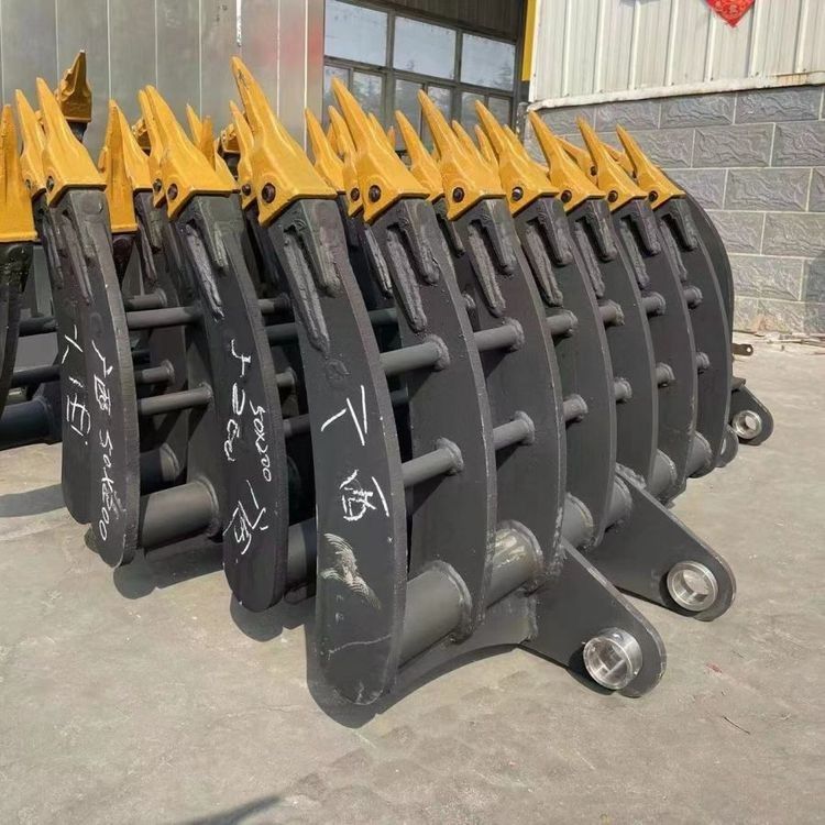 Máy đào tùy chỉnh Rake làm sạch đất 1 - 50 tấn Excavator Q355B Stick Rake