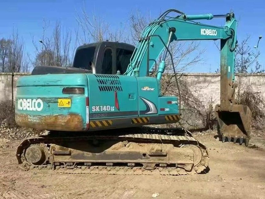 Máy đào thủy lực Kobelco SK140-8 2018 đã sử dụng 5000 giờ hoạt động sẵn sàng để làm việc