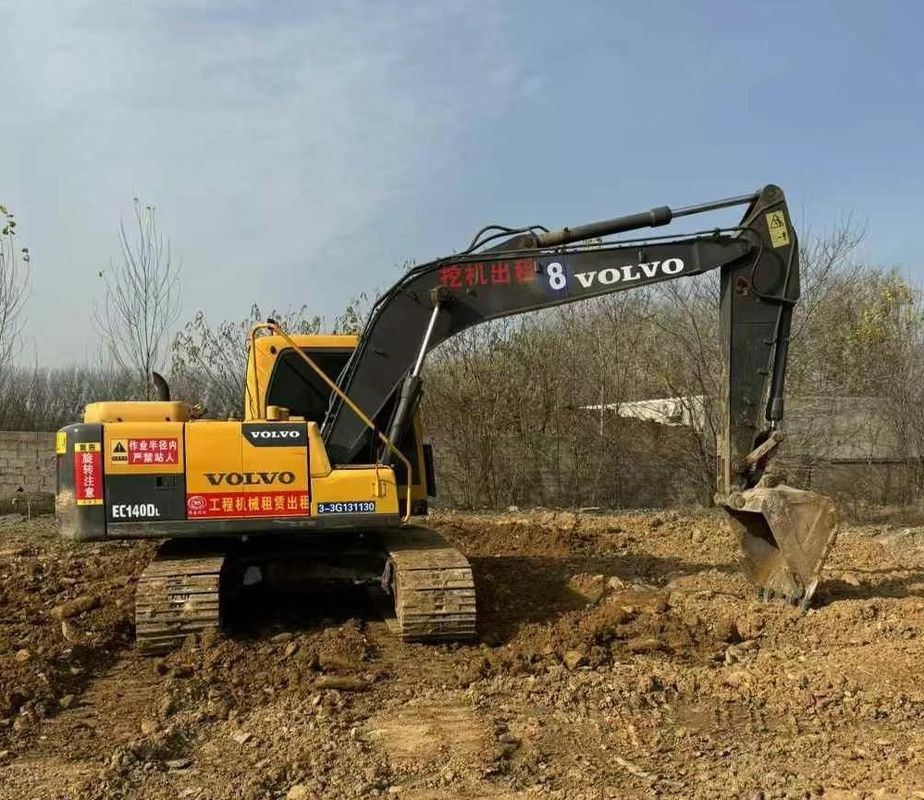 Máy đào Volvo EC140 đã qua sử dụng trong tình trạng tuyệt vời sẵn sàng cho việc vận chuyển nhanh chóng trên toàn thế giới