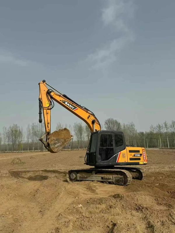 Sử dụng SANY SY135 13,5 Tons Excavator cho xây dựng khai thác mỏ Earthmoving ứng dụng