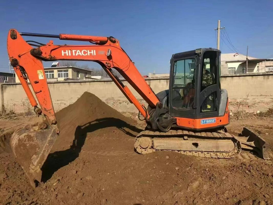 Sử dụng Hitachi ZX65U Mini Excavator 6,5 tấn Thời gian sử dụng thấp cho công trình xây dựng
