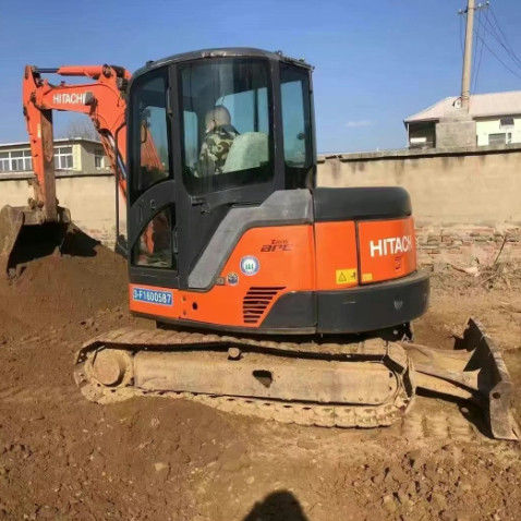 Sử dụng Hitachi ZX65U Mini Excavator 6,5 tấn Thời gian sử dụng thấp cho công trình xây dựng