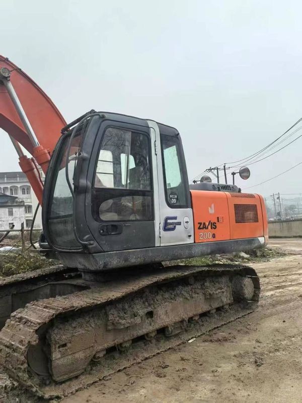 Sử dụng Hitachi ZAXIS 200-3G Excavator 20 Tons Capacity cho khai thác mỏ Xây dựng Di chuyển đất