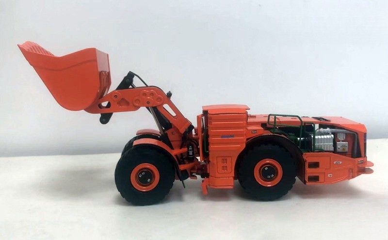 Komatsu WX220H 1:50 Hybrid Underground Loader Alloy Die-Cast Mining Vehicle Limited Thu thập
