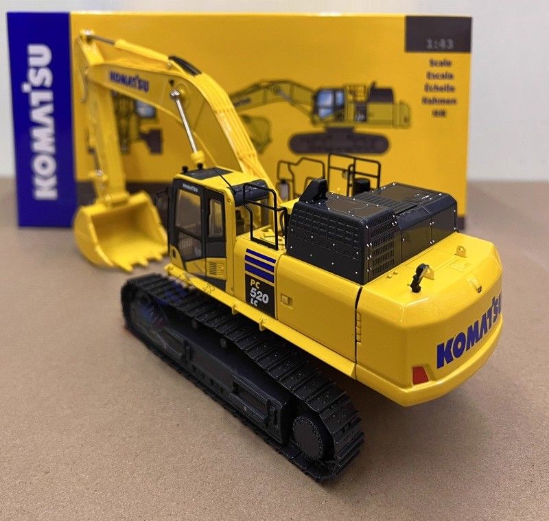 1/43 Scale Komatsu PC520LC-11M0 Alloy Die-Cast Excavator Model - Được cấp phép thu thập