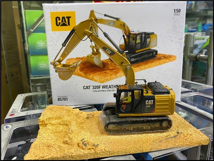 Diecast Masters DM 85701 Caterpillar 320F Máy đào thủy lực 1:50 Mô hình kỹ thuật Diecast