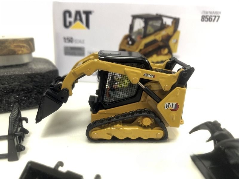 DM 259D3 Tracked Skid Steer Loader hợp kim Mô hình 1:50 Scale 85677 Standard Version
