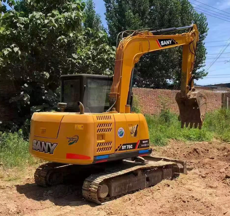 Máy đào mini nhỏ sử dụng SANY SY50C SY50 SY55 SY65 SY70 SY75 6 tấn Trung Quốc gốc 80% Máy đào / thợ đào mới